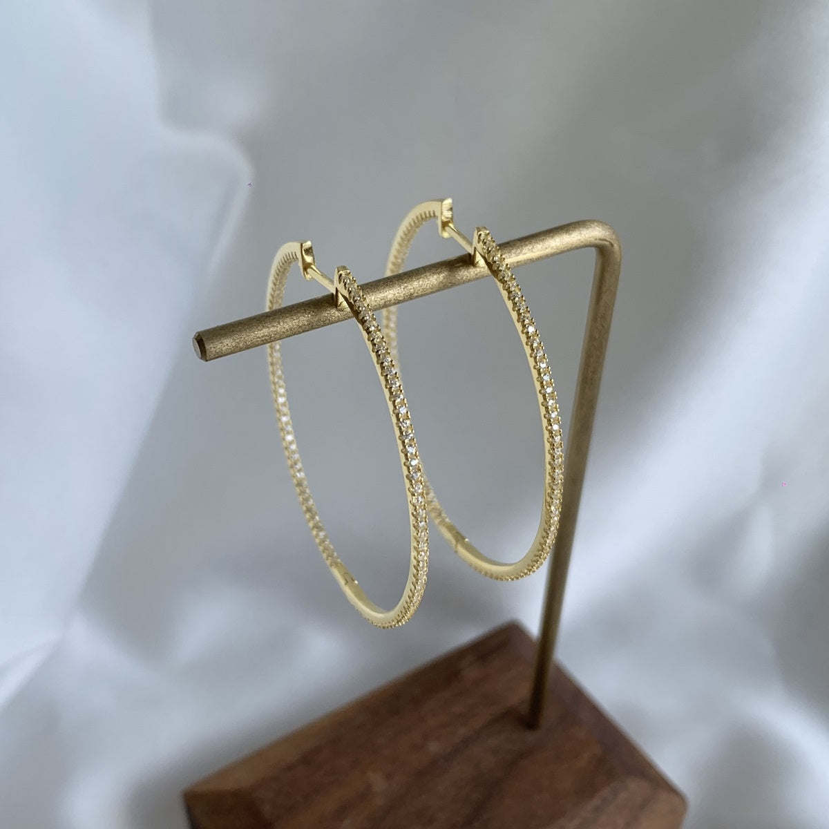 ~The Johnstone Hoops (Gold)