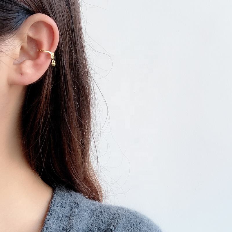 Lee Ear Cuff (Gold) (Single)