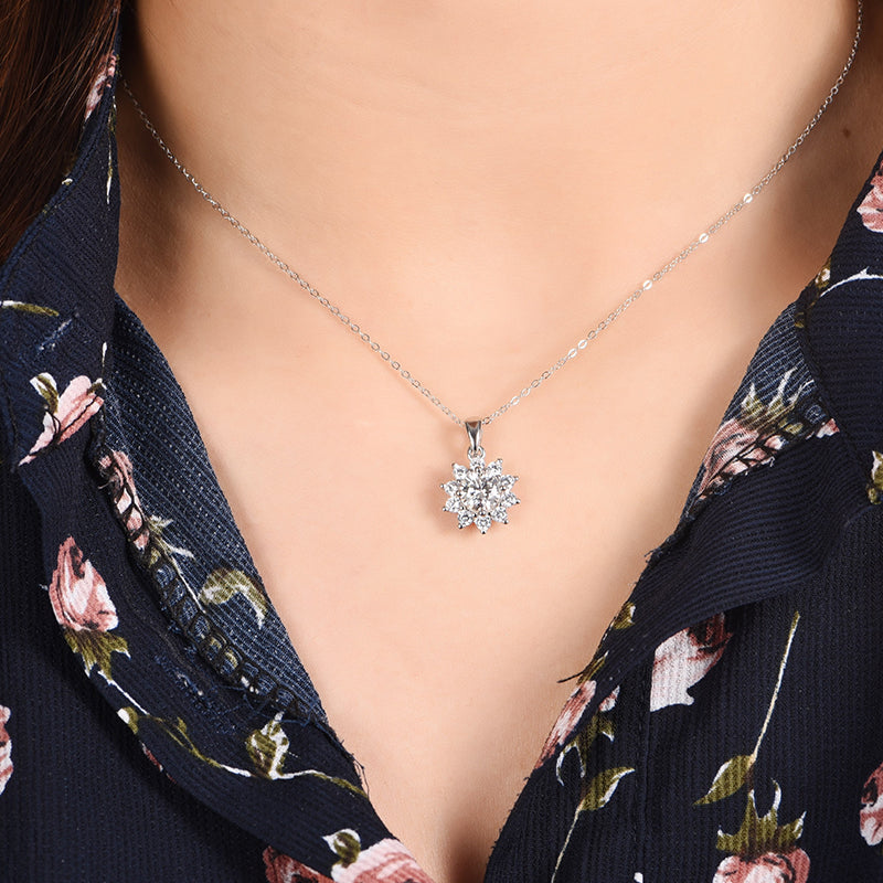 ~Girassol Moissanite Necklace